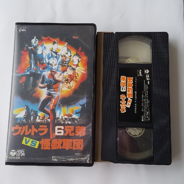 crazymonkeyryo様専用 ウルトラ6兄弟VS怪獣軍団 VHSの通販 by