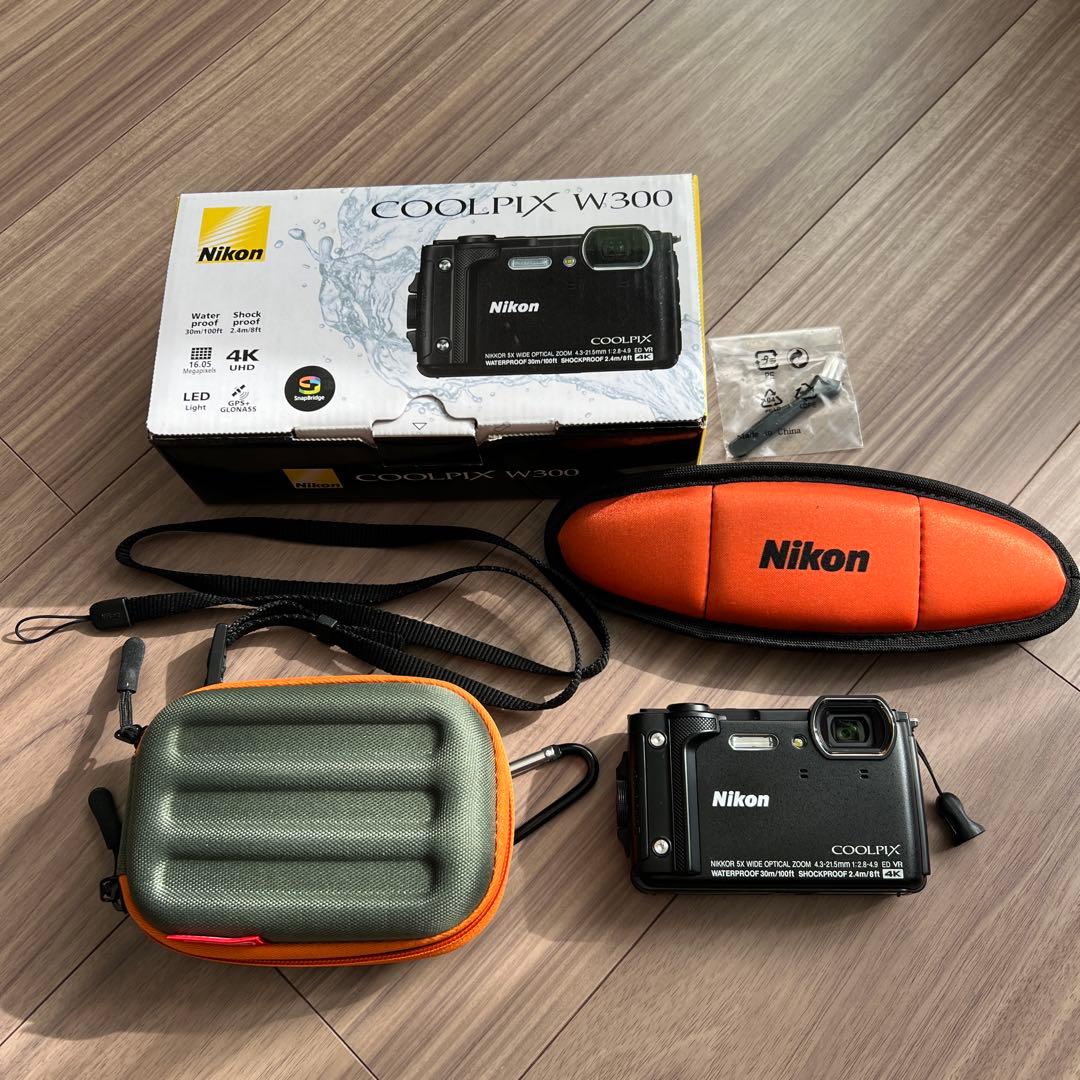 COOLPIX W300 キャリングケース フロートストラップ付き COOLPIX W300 キャリングケース フロートストラップ付き - メルカリ